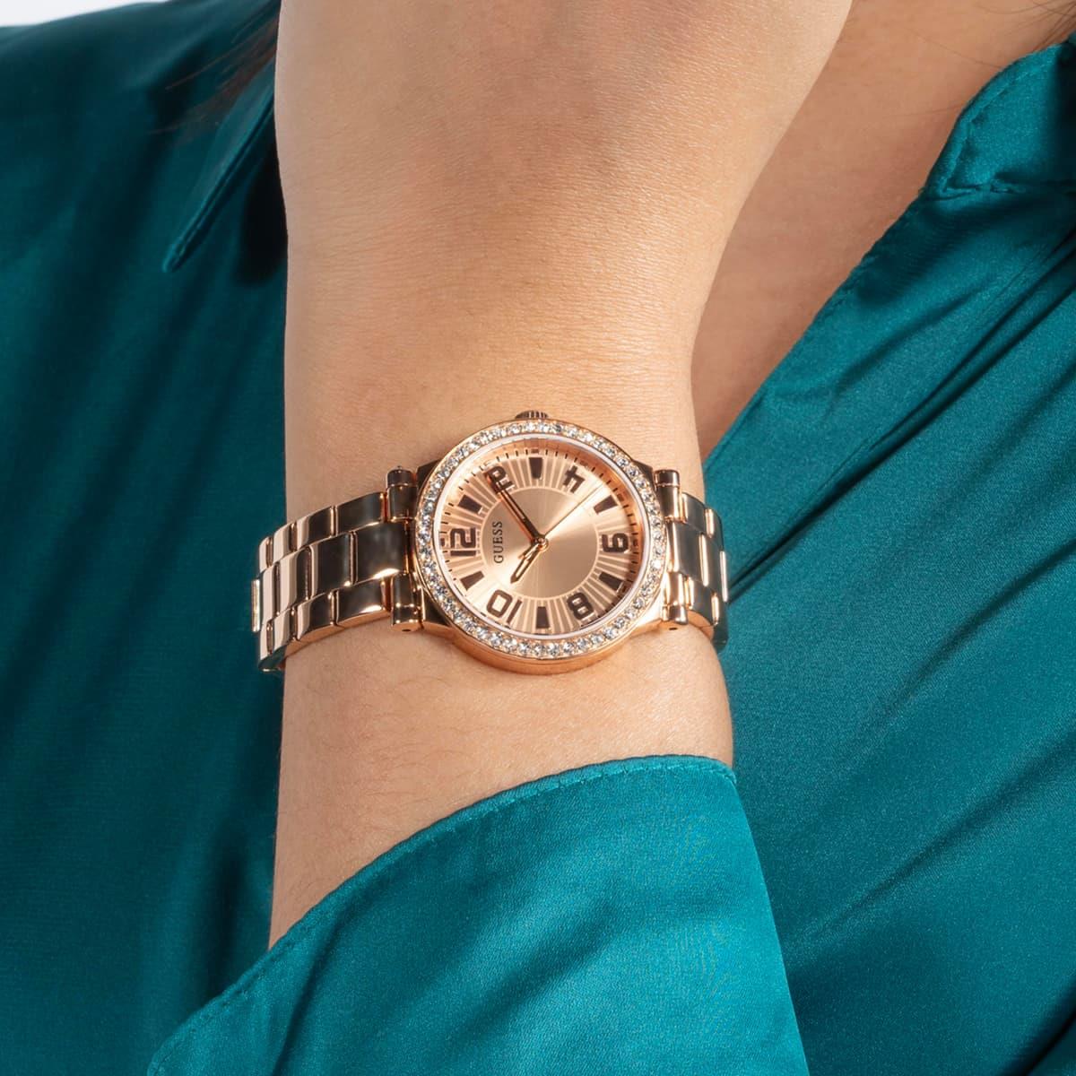 Guess GUGW0686L3 Kadın Kol Saati
