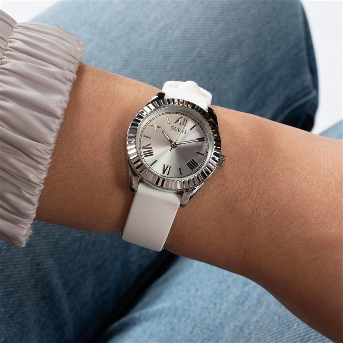Guess GUGW0724L1 Kadın Kol Saati