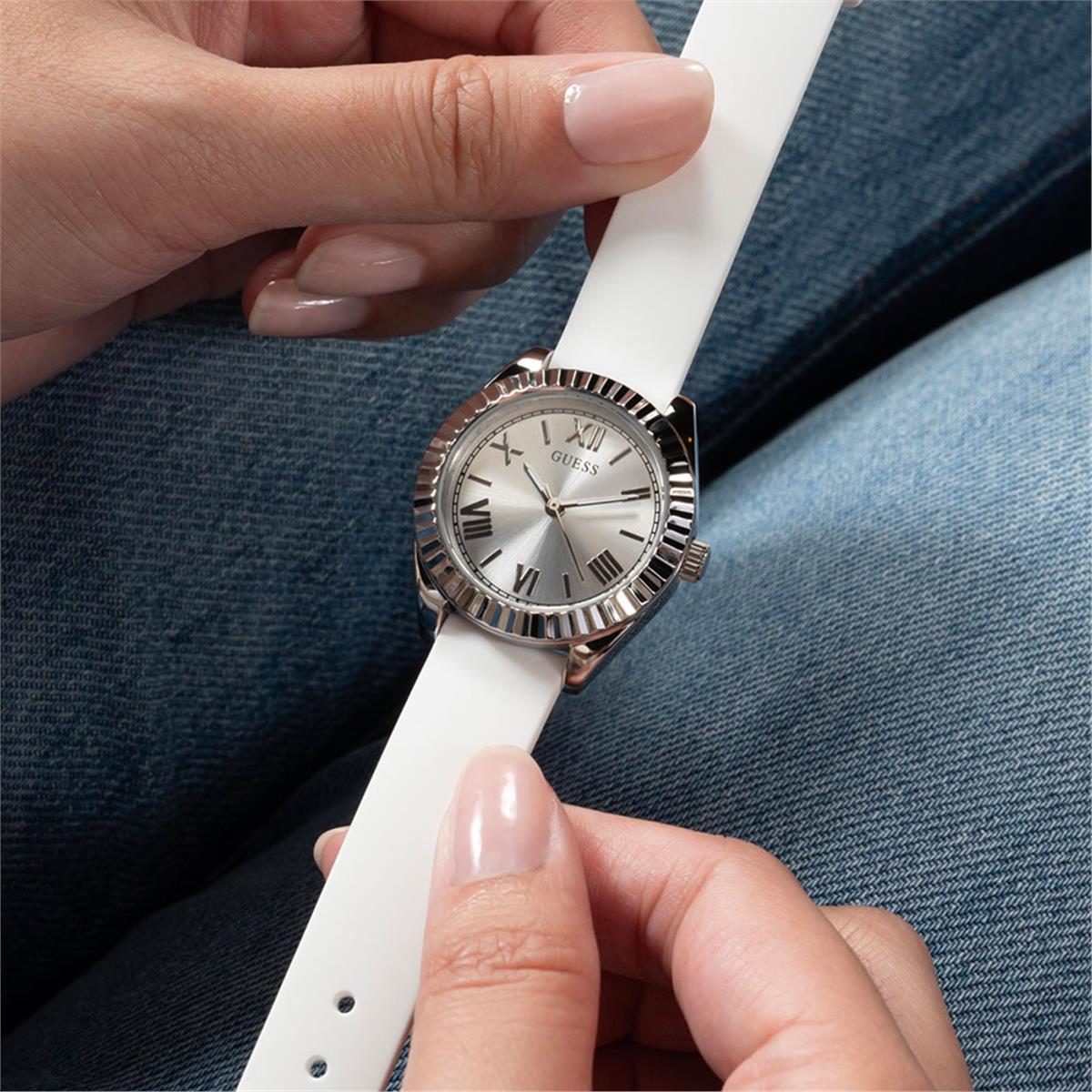 Guess GUGW0724L1 Kadın Kol Saati