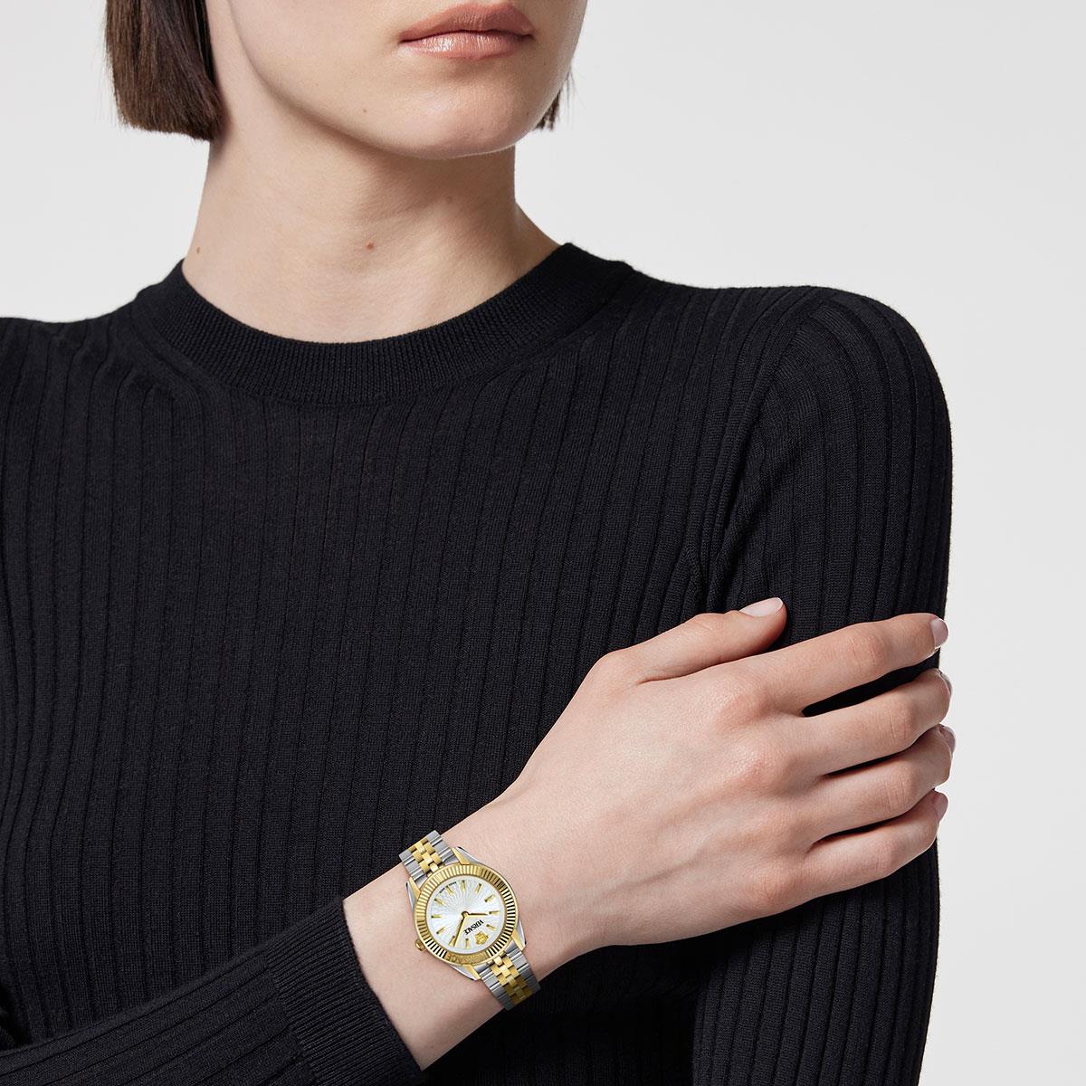 Versace VRSCVE9CA0224 Kadın Kol Saati